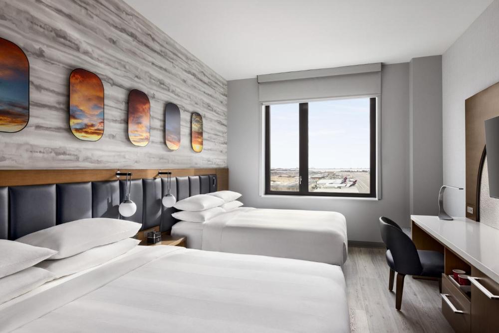 Standard Queen Room with Two Queen Beds and Roll-in Shower - Mobility Accessible interior